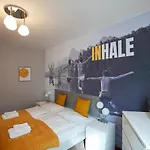 Hollo 12 Budapest