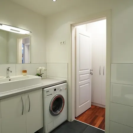 Hollo 12 Apartment *
